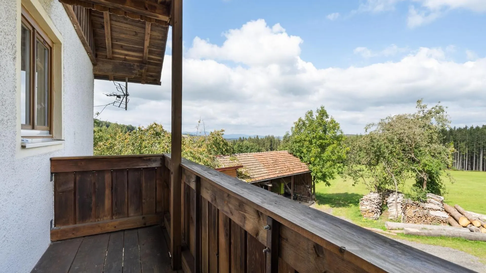 Farmhouse apartment in Neukirchen near Heiligen Blut Neukirchen beim Heiligen Blut