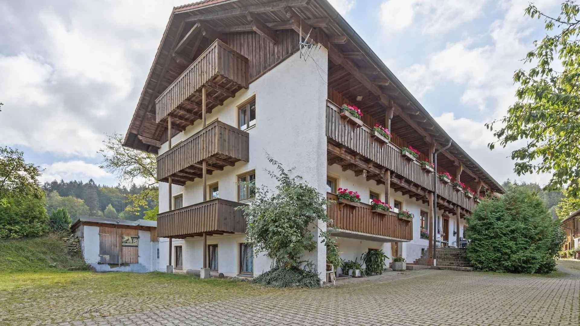 Farmhouse apartment in Neukirchen near Heiligen Blut Neukirchen beim Heiligen Blut Ferienhaus