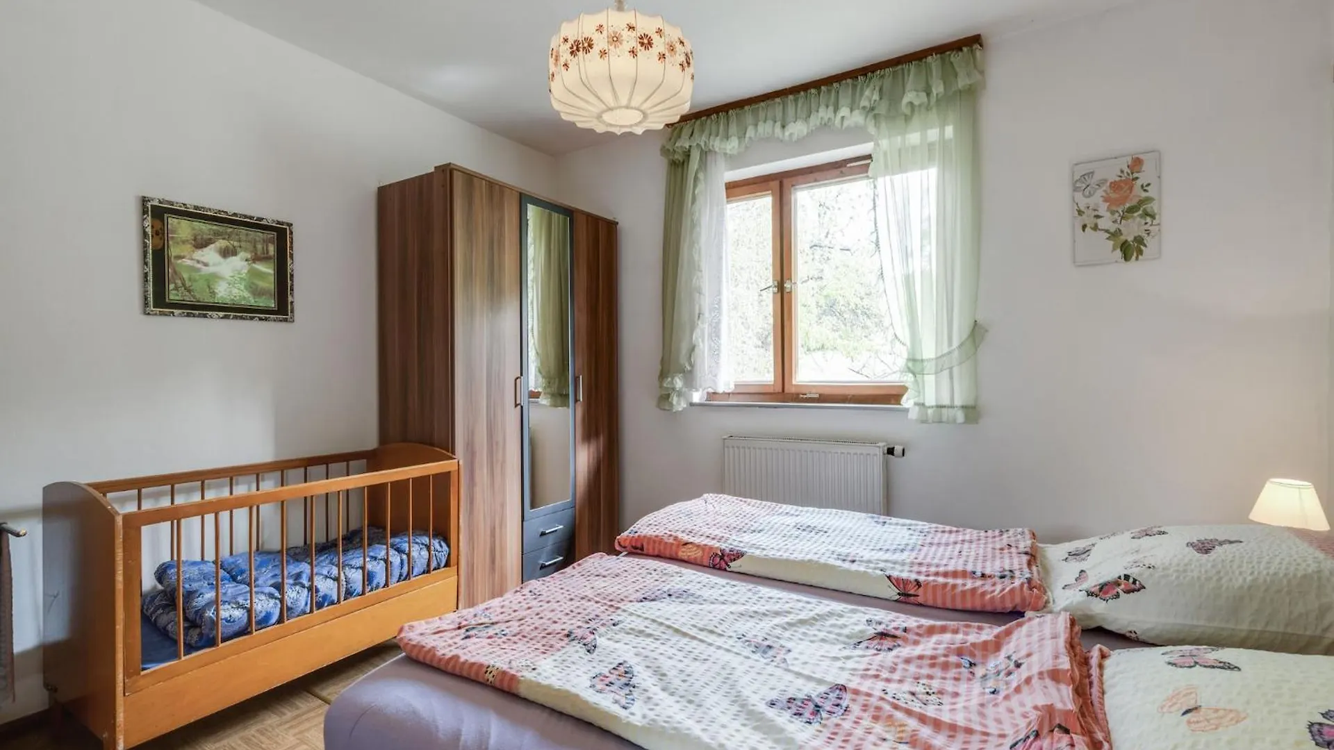 Ferienhaus Farmhouse apartment in Neukirchen near Heiligen Blut Neukirchen beim Heiligen Blut